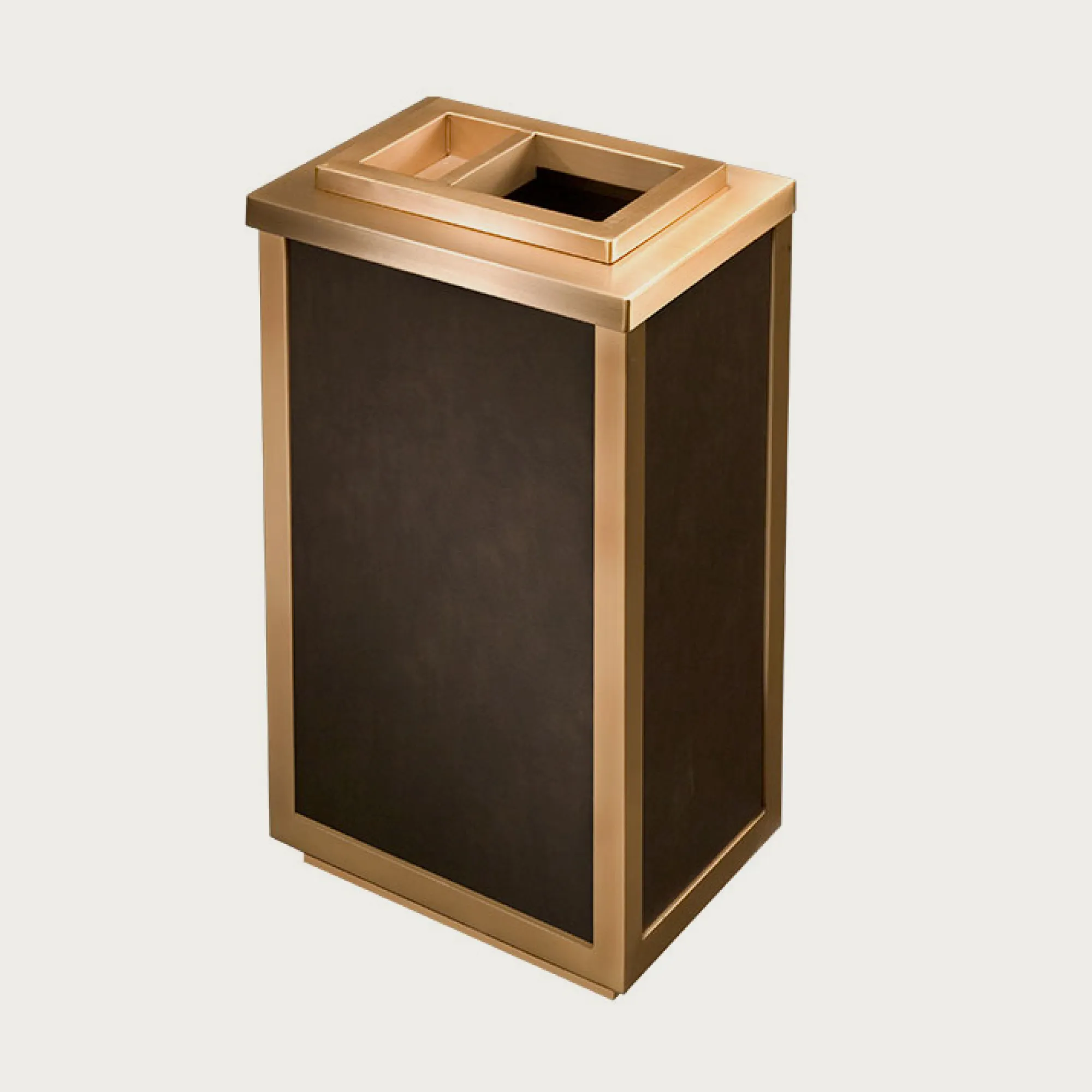 Victoria Knox Ash Trash